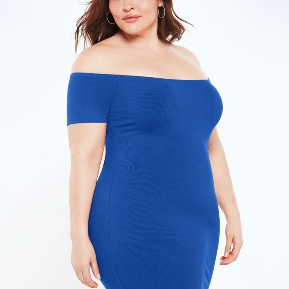 Dress - Picture 2 of 9